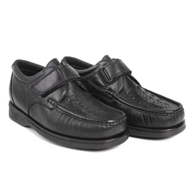 Paire de chaussures confort spéciales larges pour hommes, noires, modèle 5660-H-P53