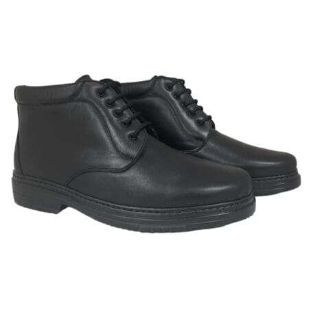 Pair of men's leather lace-up ankle boots, black, model 5685-N-H V2