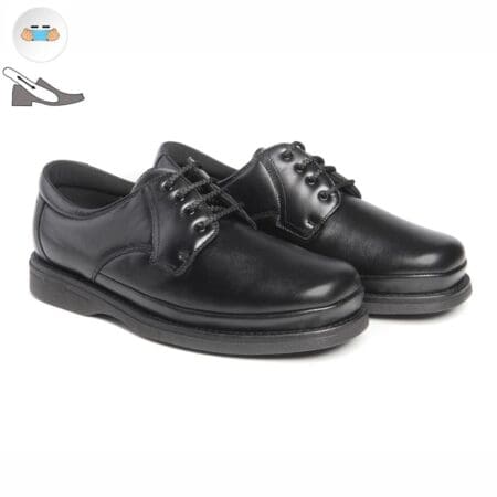 Pair of men's shoes with laces and extra wide last, colour black, model 5747-H V2