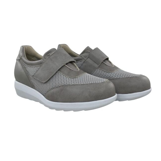 Deportivos extra anchos para mujer con cierre de velcro, color perla, modelo 7919-H